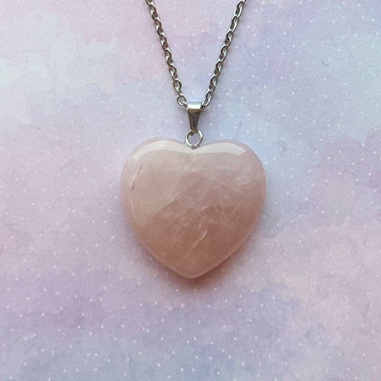 COLLAR CUARZO FORMA DE CORAZÓN ÓPALO MINIMALISTAS