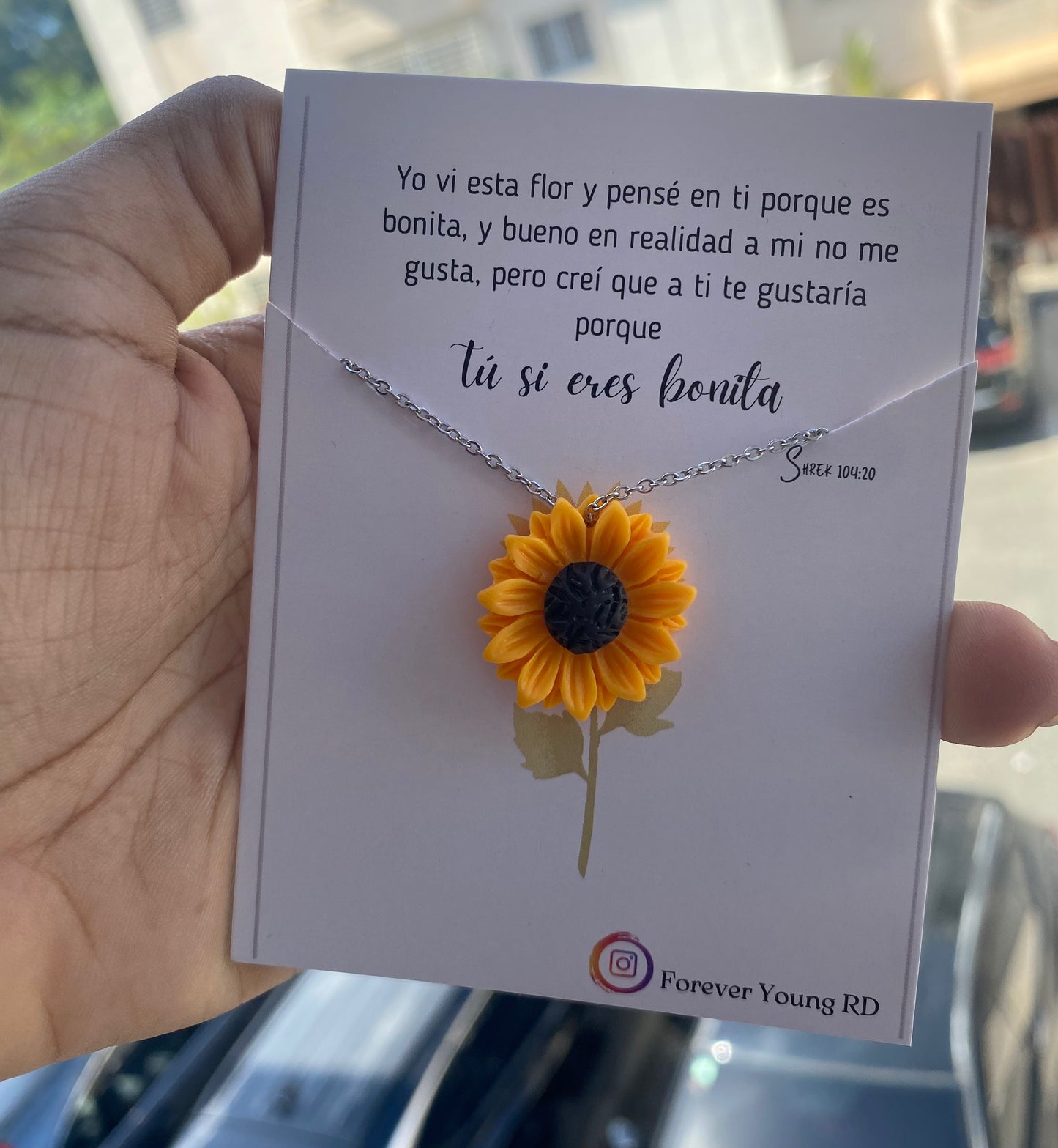 COLLAR FLOR GIRASOL CON EXHIBIDOR TU SI ERES BONITA