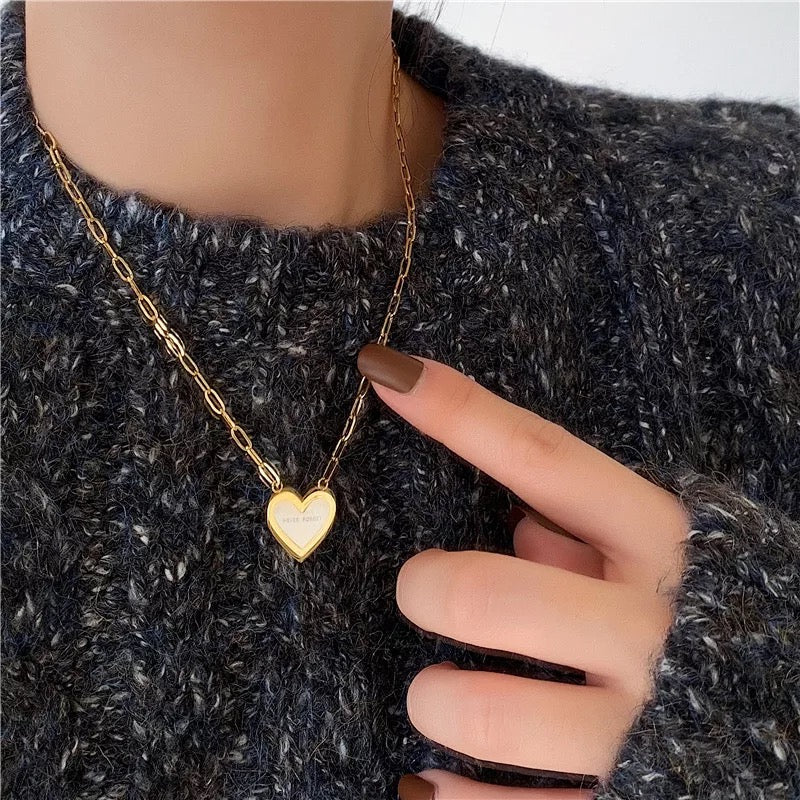 COLLAR FEMENINO CORAZÓN NEVER FORGET DOS TONOS