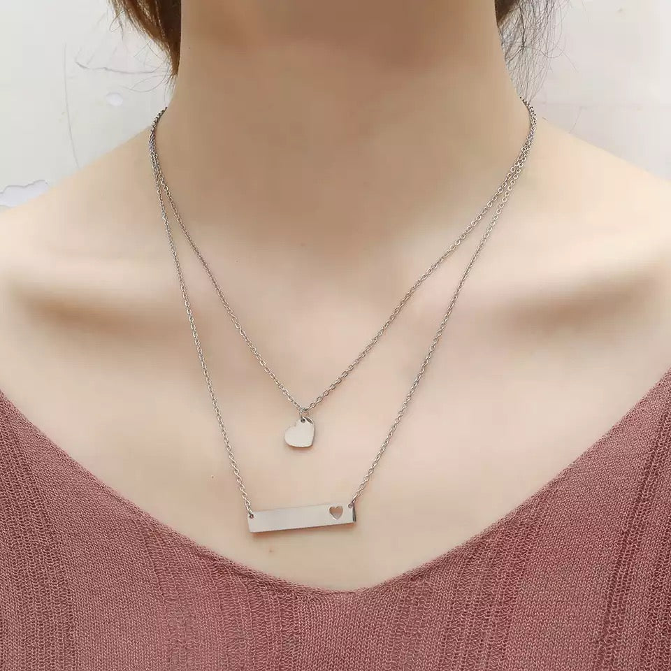 COLLAR CORAZÓN DOBLE CAPA PERSONALIZABLE MINIMALISTA