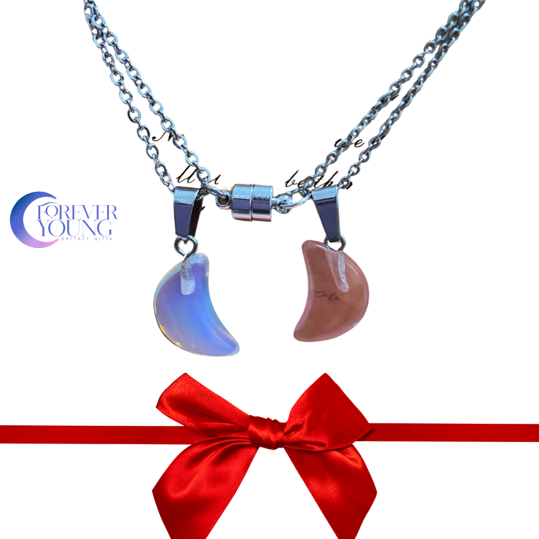 PAR COLLARES LUNA DE CUARZO MAGNÉTICOS
