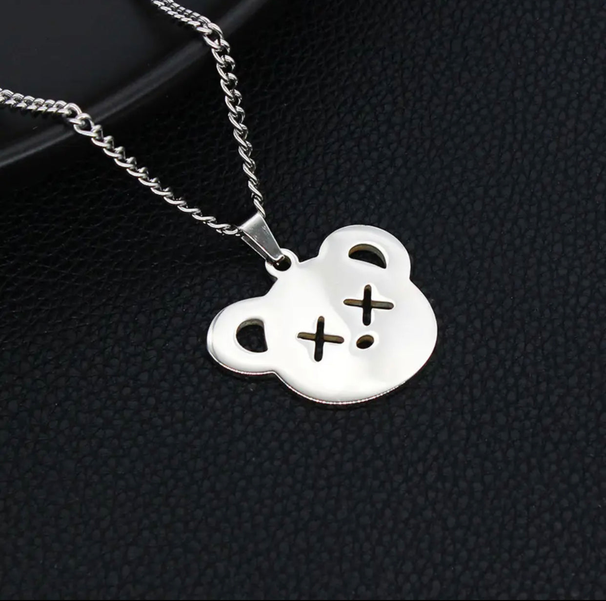 COLLARES PUNK VARIOS DISEÑOS GRANDES UNISEX