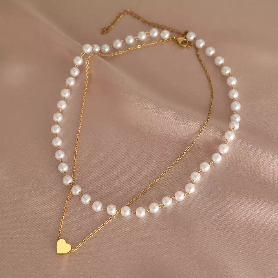 COLLAR MULTICAPA MINIMALISTA PERLAS ESMERILADAS