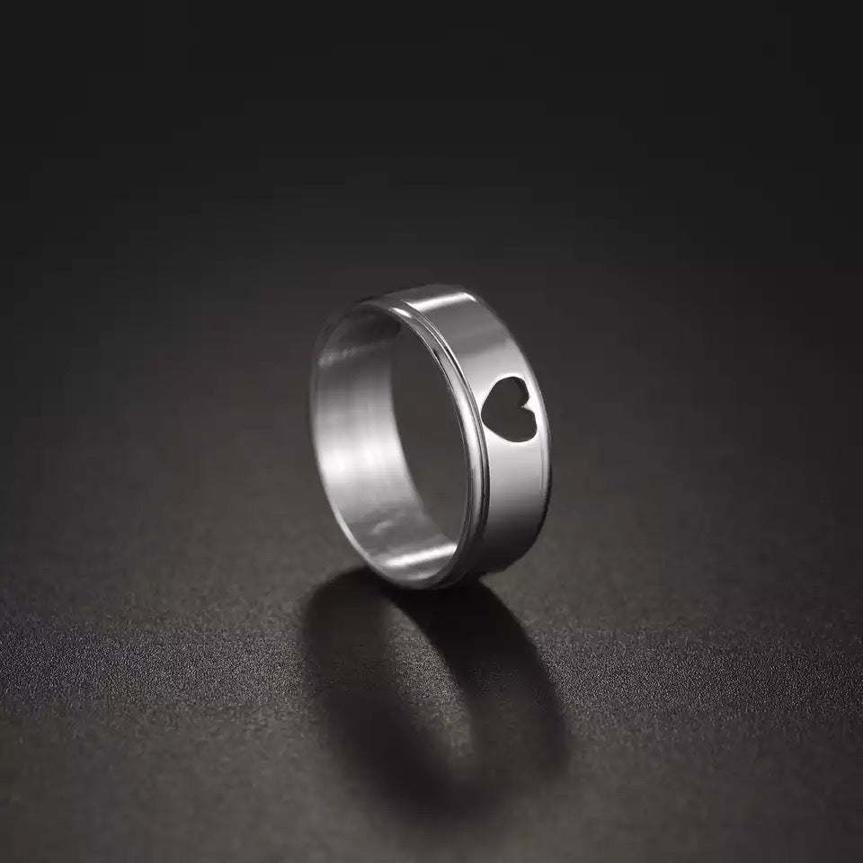 ANILLO CORAZÓN HUECO ACERO INOXIDABLE