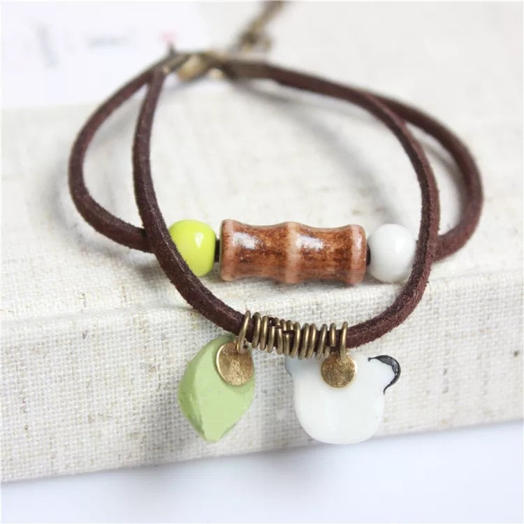 BRAZALETE PANDA CON CERÁMICA KAWAII