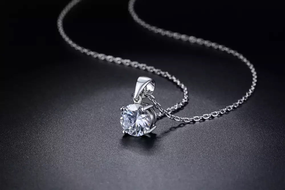 COLLAR MINIMALISTA DIJE DE CRISTAL CIRCONITA