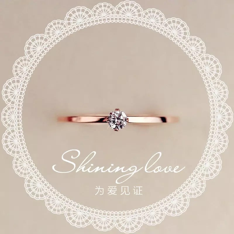 ANILLO MINIMALISTA CRISTAL ACERO DE TITANIO
