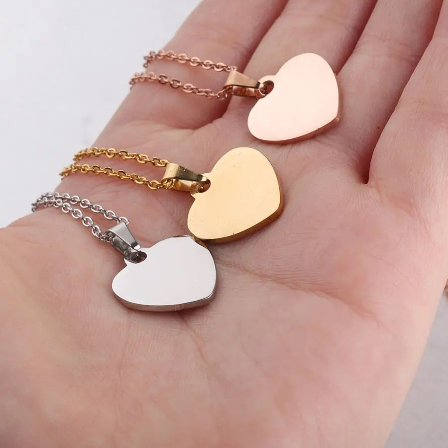 COLLAR CORAZÓN  PEQUEÑO MINIMALISTA PERSONALIZABLE
