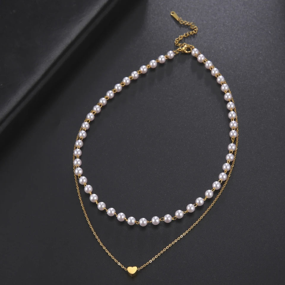 COLLAR MULTICAPA MINIMALISTA PERLAS ESMERILADAS