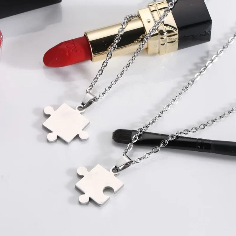 COLLARES SÓLIDOS ROMPECABEZAS MINIMALISTAS PERSONALIZADOS