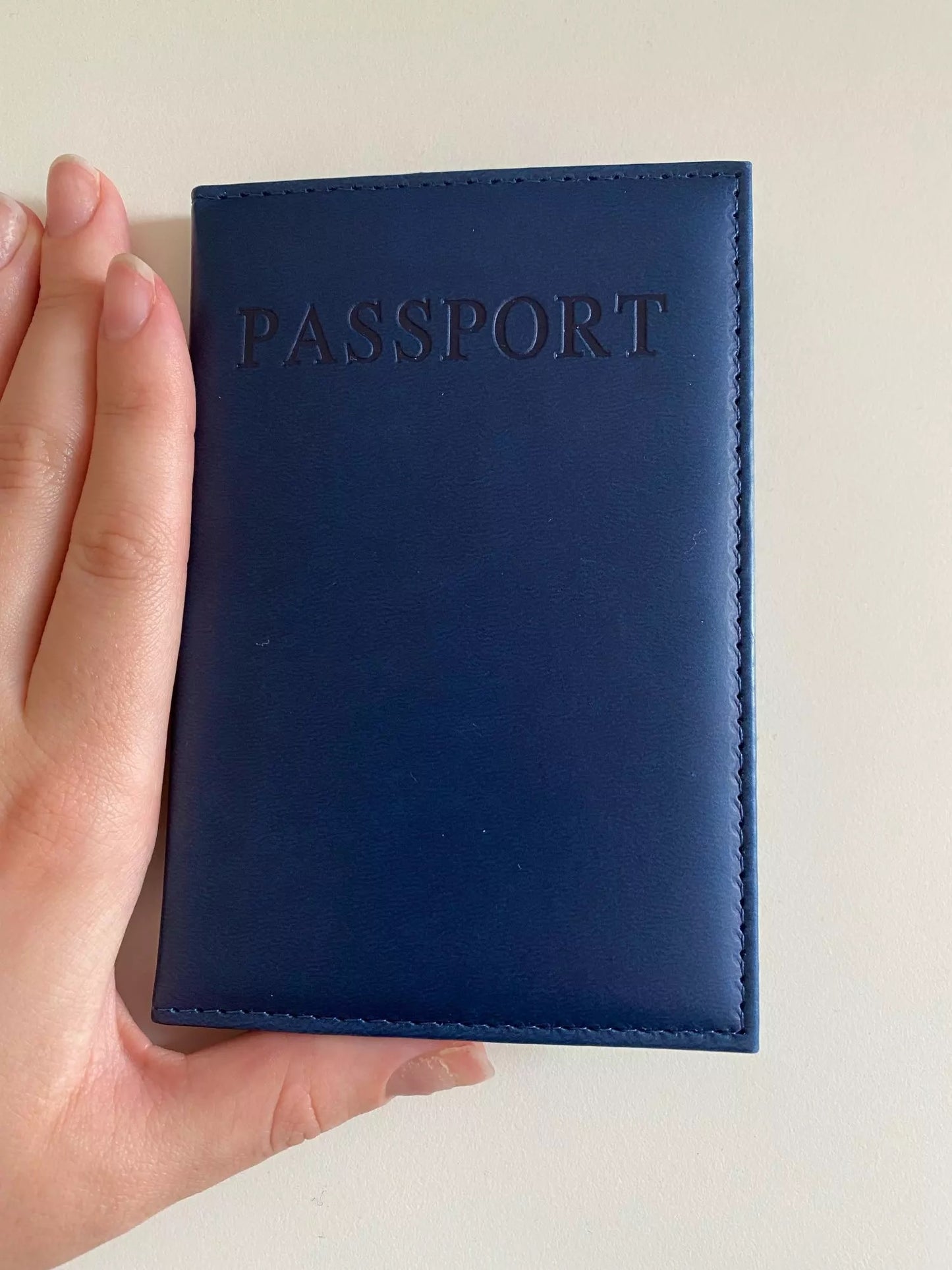 PORTA PASAPORTES PERSONALIZADOS SINTÉTICO