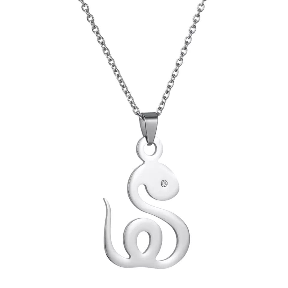 COLLAR MASCULINO CON DIJE DE SERPIENTE