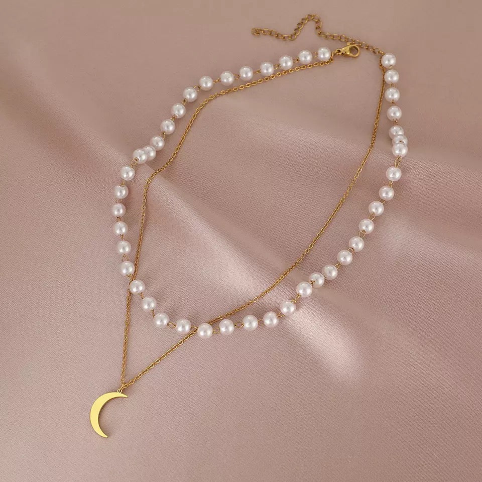 COLLAR MULTICAPA MINIMALISTA PERLAS ESMERILADAS