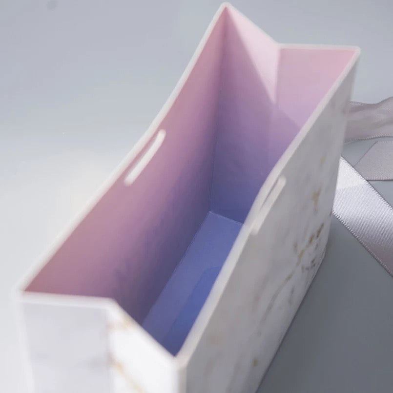 BOLSA DE REGALO DISEÑO MÁRMOL CON LASO MEDIANA