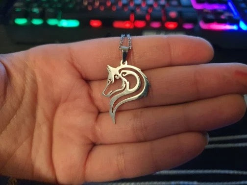 COLLAR DIJE DE LOBO   🐺