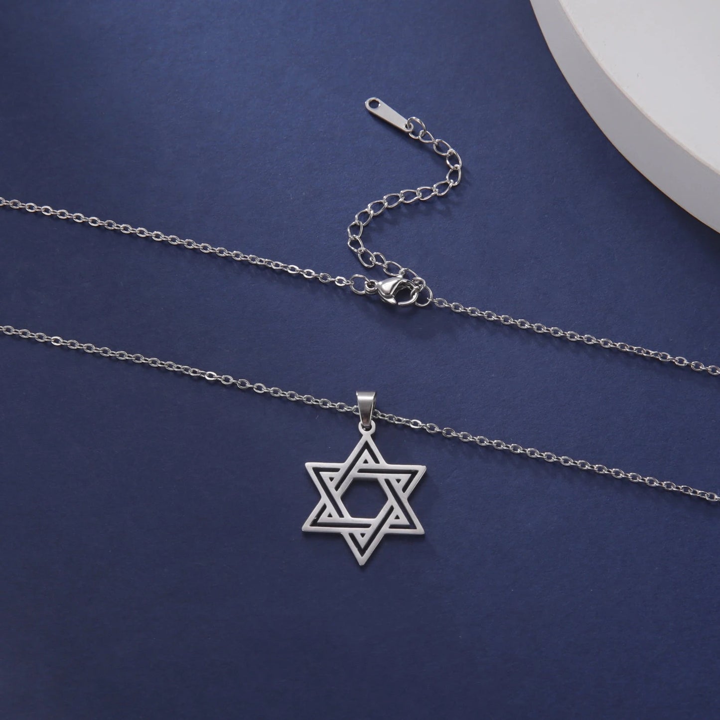 COLLAR ESTRELLA DE DAVID  UNISEX HUECO