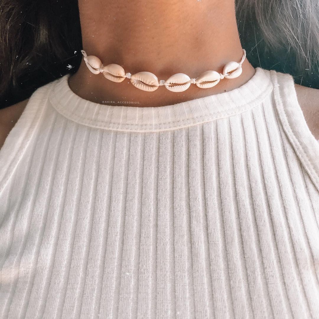 COLLAR CHOKER GARGANTILLA CONCHAS DE MAR