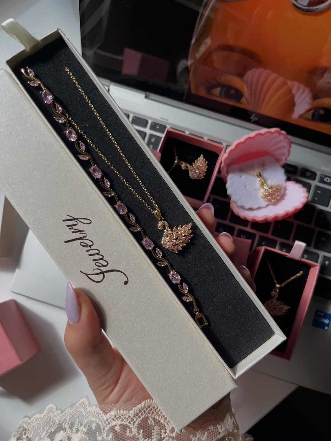 BRAZALETE  TULIPANES COLORIDO CRISTALES DE ZIRCONIA ELEGANTE