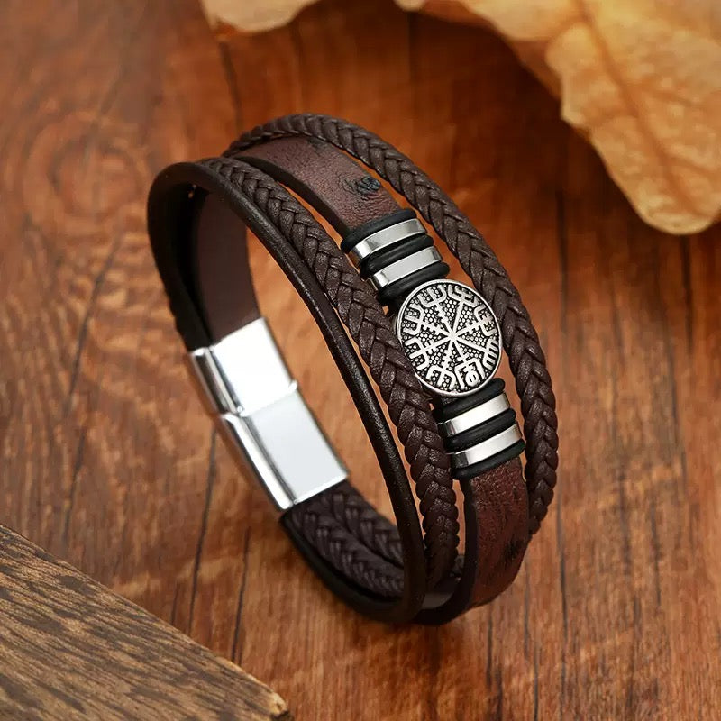 BRAZALETE MULTICAPA DE CUERO ESTILO NÓRDICO