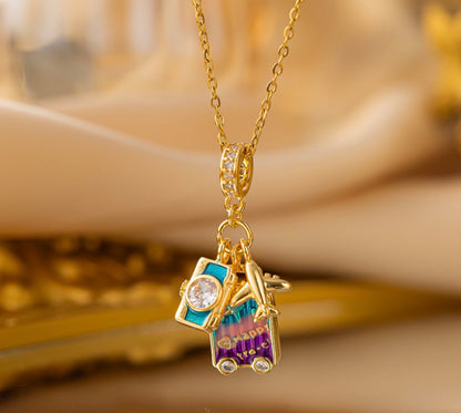 COLLAR LOVE TRAVEL  DIJE DE AVIÓN ELEGANTE