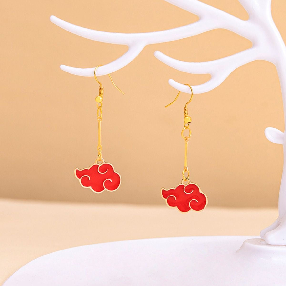 ARETES GRANDES  NUBE AKATSUKI ANIME  UNISEX