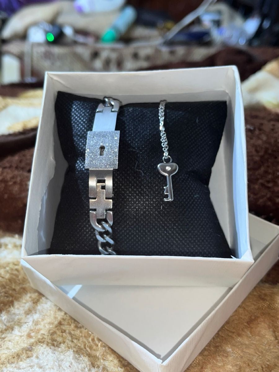 PULSERA CANDADO + COLGANTE LLAVE ( LA LLAVE DE TU CORAZÓN )