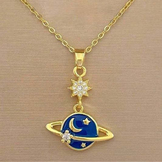 COLLAR SATURNO LUNA Y ESTRELLA MINIMALISTA ELEGANTE CRISTAL DE CIRCONIA