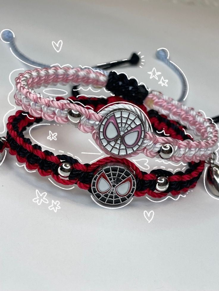 BRAZALETES TEJIDOS PAREJA SPIDERMAN Y HELLO KITTY  CON IMÁN MAGNÉTICOS