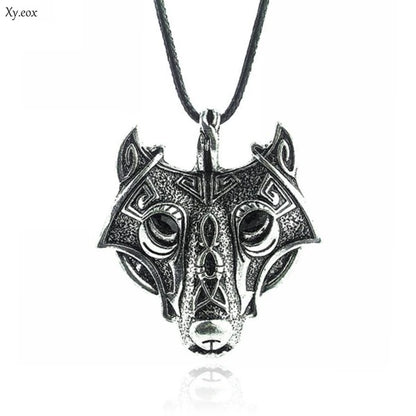 COLLAR LOBO OJOS NEGROS VINTAGE