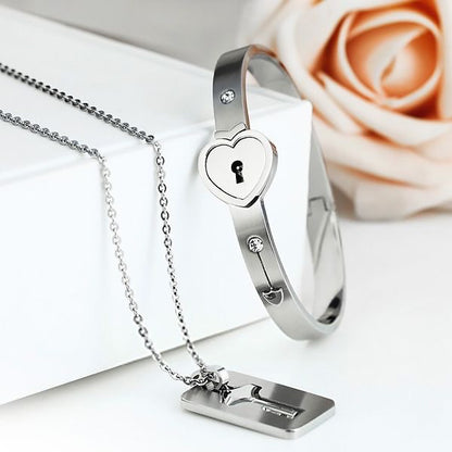 PULSERA CANDADO + COLGANTE LLAVE ( LA LLAVE DE TU CORAZÓN )