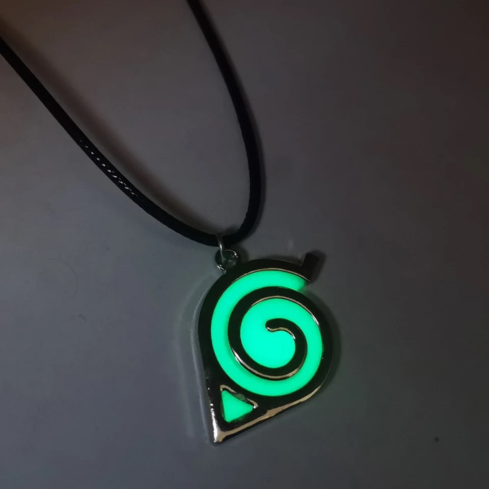 COLLAR NARUTO ANIME BRILLA EN LA OSCURIDAD