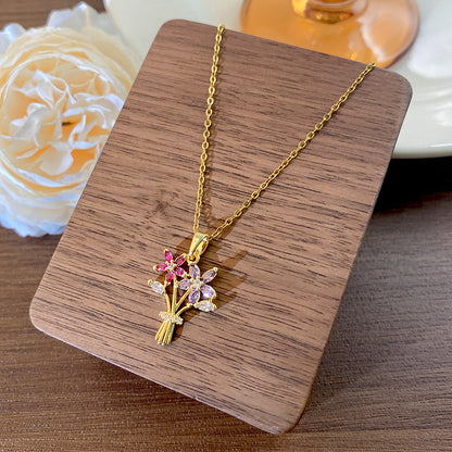 COLLAR RAMO DE FLORES  LIRIOS CRISTALES MINIMALISTA ELEGANTE