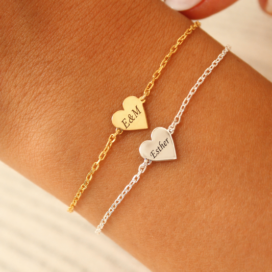 BRAZALETE CORAZÓN MINIMALISTA PERSONALIZADO