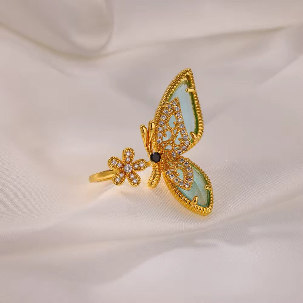 ANILLO MARIPOSA ELEGANTE GRANDE