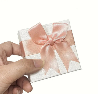 CAJA DE REGALO MEDIANAS CON LASOS
