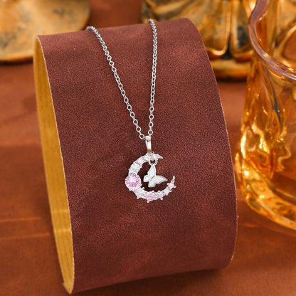 COLLAR ELEGANTE  LUNA ZIRCONIA Y MARIPOSA  CRISTALES INCRUSTADOS MINIMALISTA