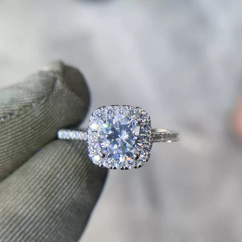 ANILLO CUADRADO DE CRISTAL