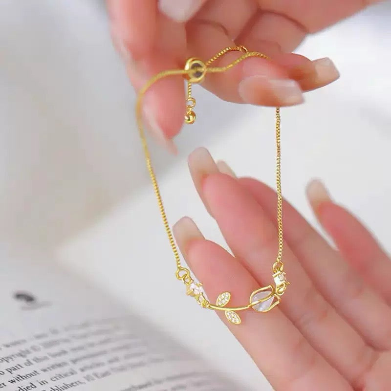 COMBO COLLAR ANILLO Y BRAZALETE TULIPÁN  ELEGANTE CRISTAL DE CIRCONIA