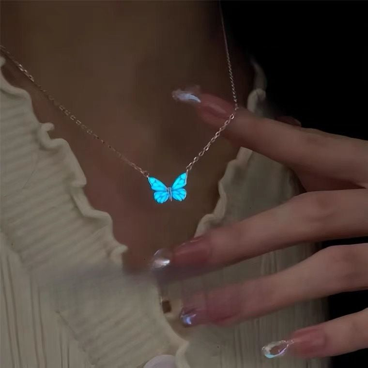 COLLAR Y BRAZALETE LUMINOSO MARIPOSA MINIMALISTA