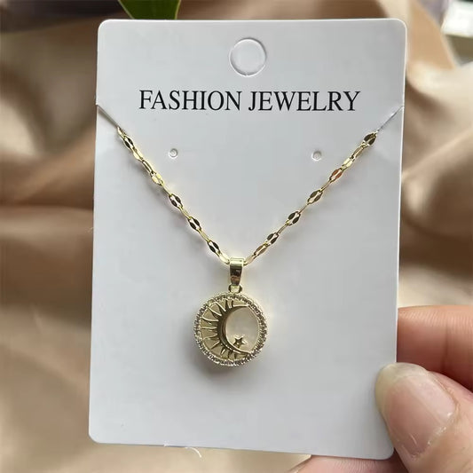 COLLAR CADENA LUNA Y ESTRELLA   ELEGANTE CRISTALES DE CIRCONIA