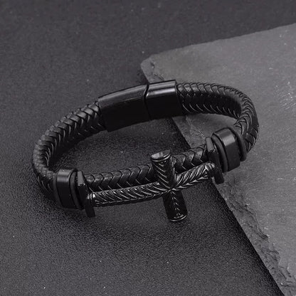BRAZALETE DISEÑO CRUZ  DE CUERO NEGRO MATTE