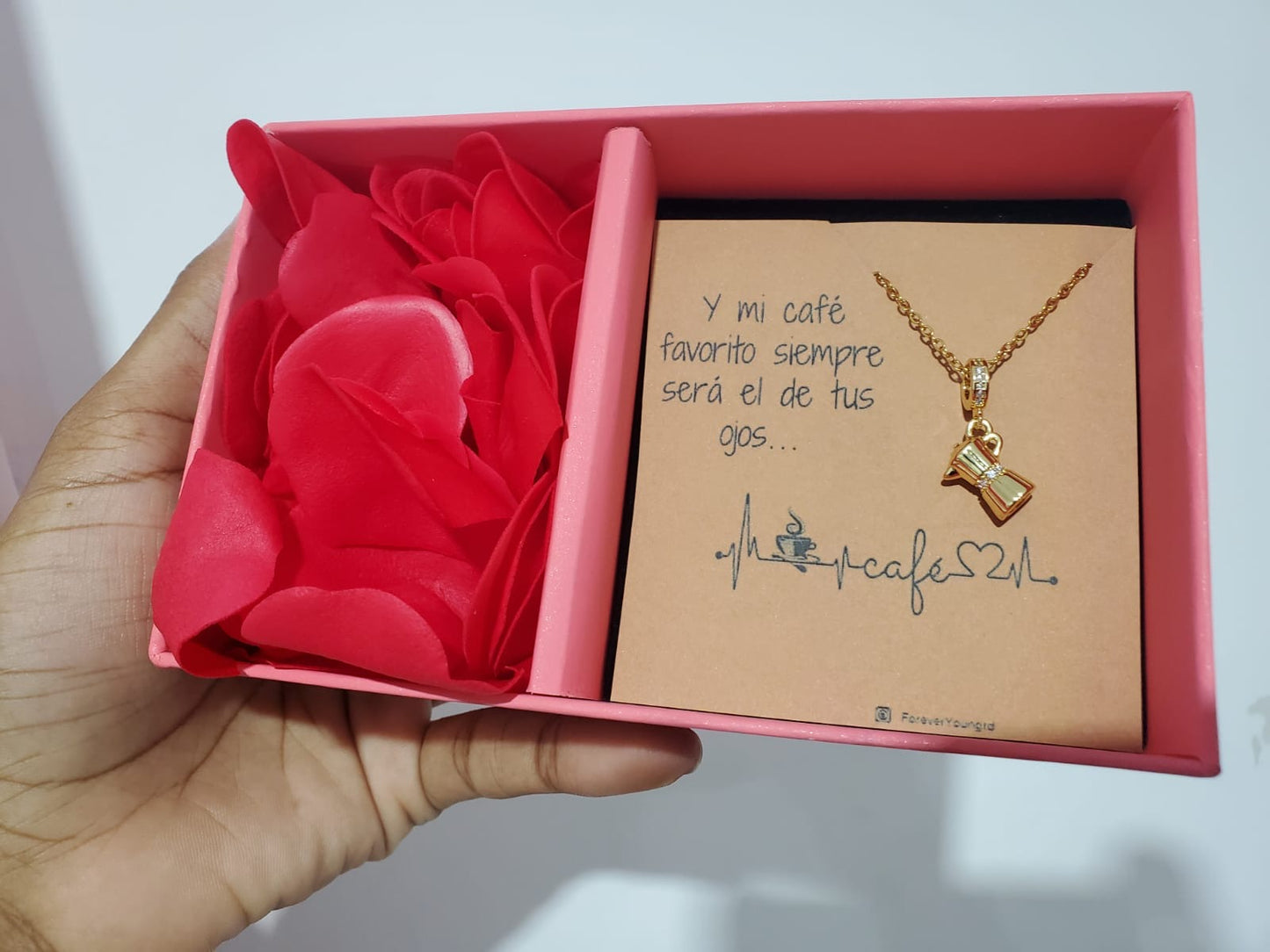 COLLAR  MINIMALISTA GRECA DE CAFÉ    UNISEX