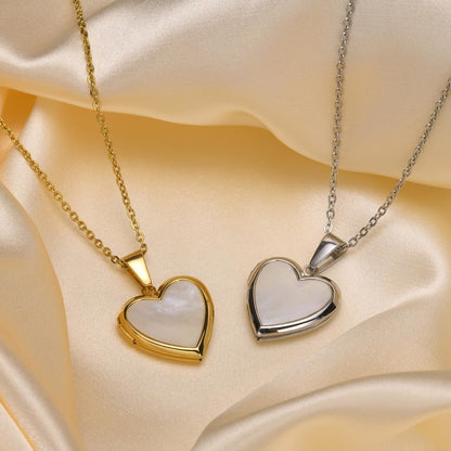 COLLAR CORAZÓN  CON DISEÑO DE ÓLEO ELEGANTE MARCO DE FOTOS
