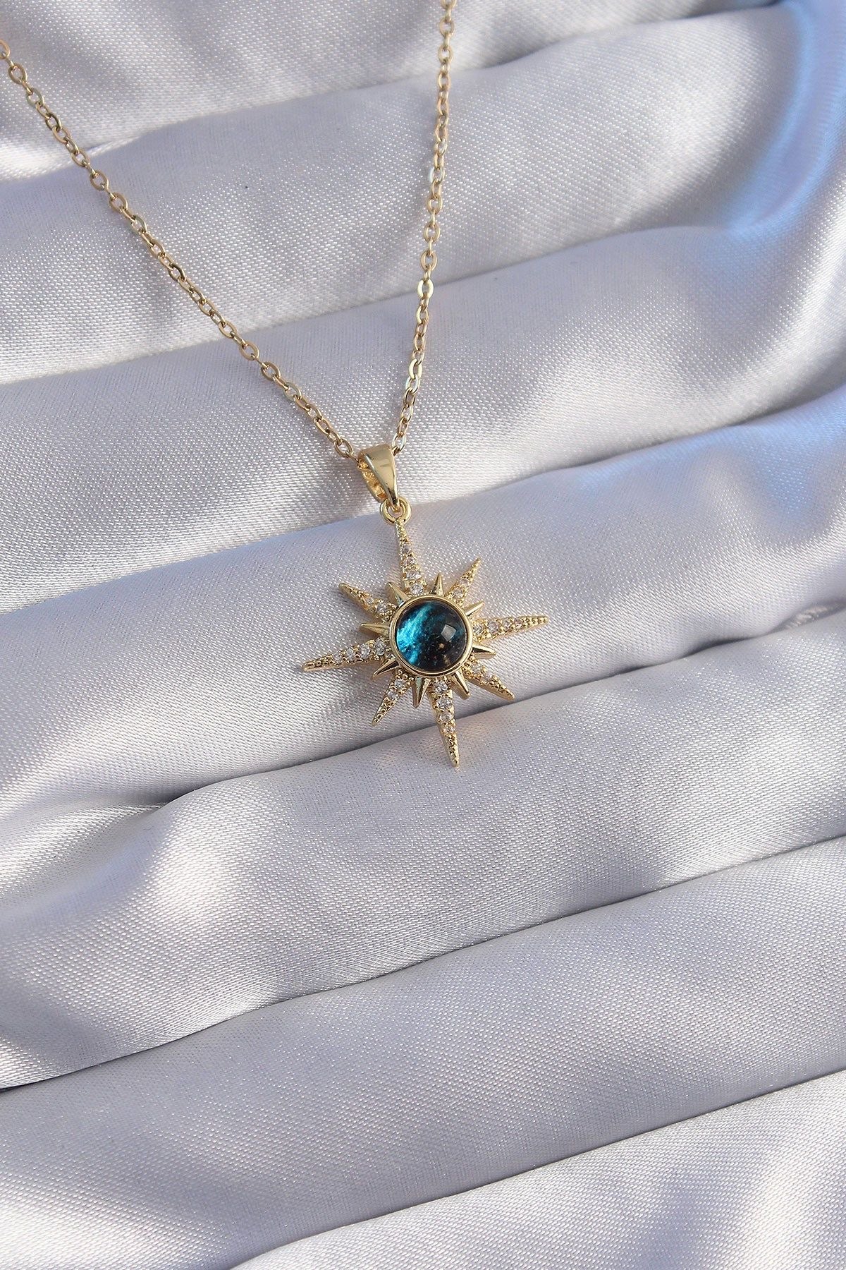 COLLAR ESTRELLA POLARIS CIELO ESTRELLADO ELEGANTE CRISTAL DE CIRCONIA
