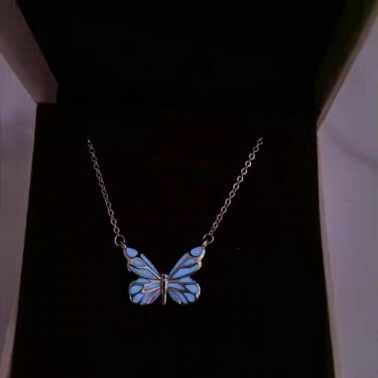 COLLAR Y BRAZALETE LUMINOSO MARIPOSA MINIMALISTA