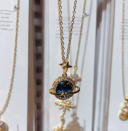 COLLAR SATURNO  ESTRELLADO ELEGANTE CRISTAL DE CIRCONIA