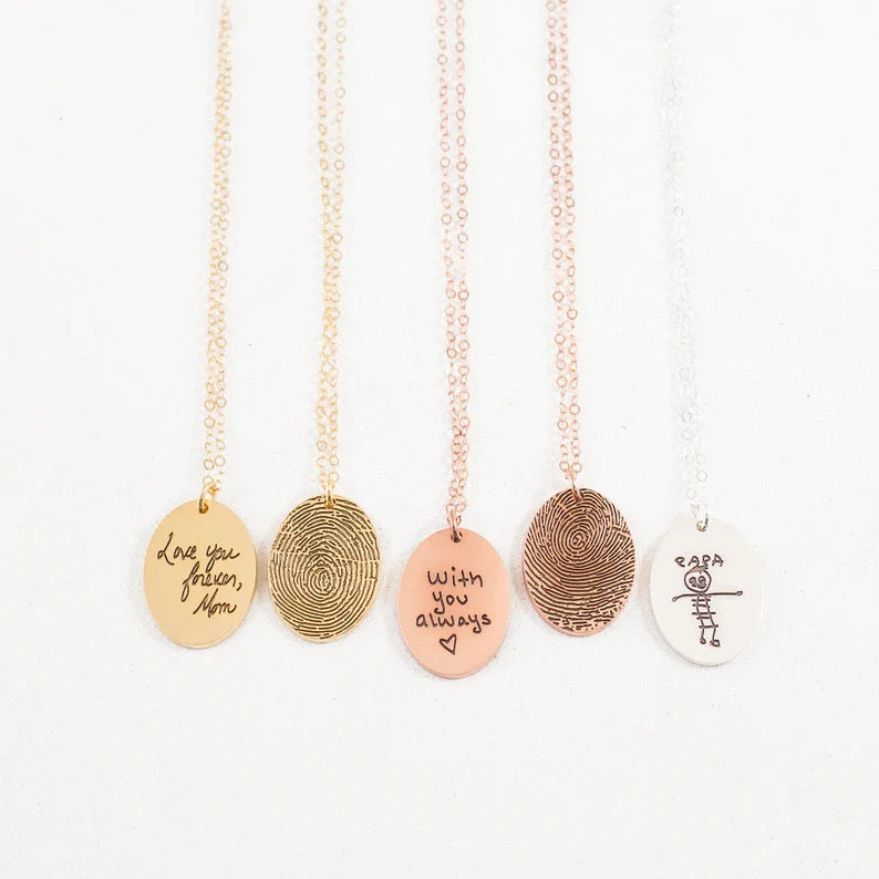 COLLAR OVALADO  UNISEX PERSONALIZADO