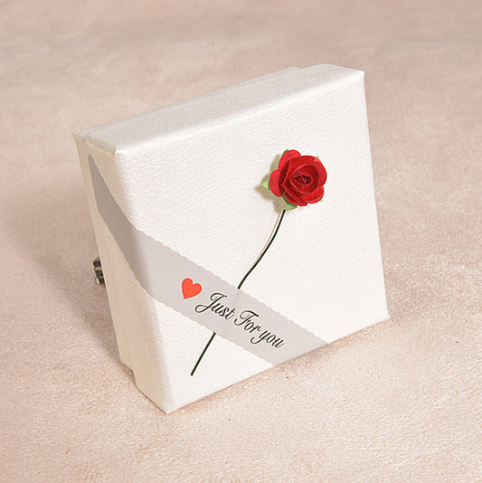 CAJAS DE REGALO CON ROSAS