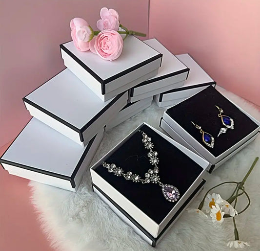 CAJAS DE REGALO ELEGANTES MEDIANAS