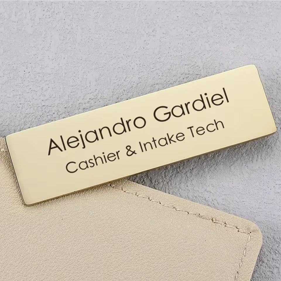 BROCHE PERSONALIZADO EN ACERO INOXIDABLE MÉDICO PROFESIONES